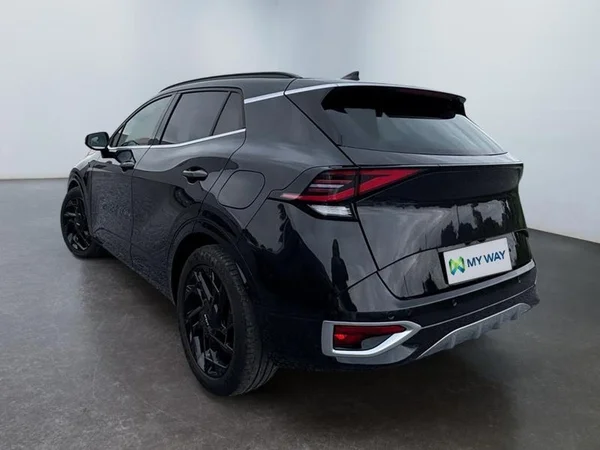 KIA Sportage (2022) — foto 24 van 28