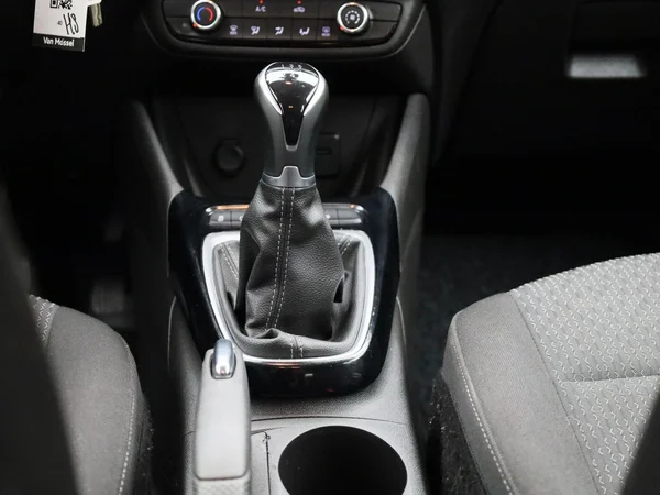 Opel Crossland X (2020) — foto 4 van 37