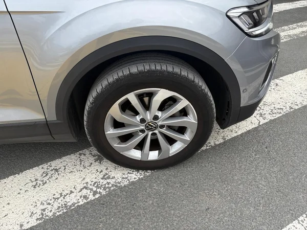 VOLKSWAGEN T-Roc (2025) — foto 17 van 24