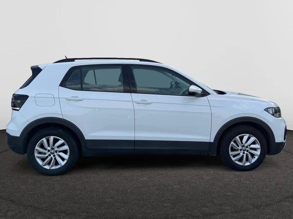 VOLKSWAGEN T-Cross (2021) — foto 22 van 24
