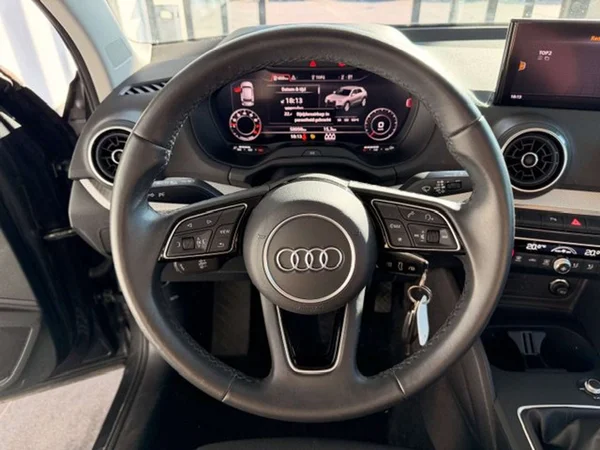 Audi Q2 (2022) — foto 4 van 22