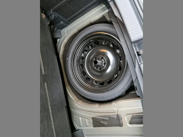 VOLKSWAGEN T-Cross (2024) — foto 18 van 25