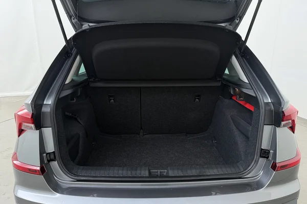Skoda Kamiq (2024) — foto 12 van 16