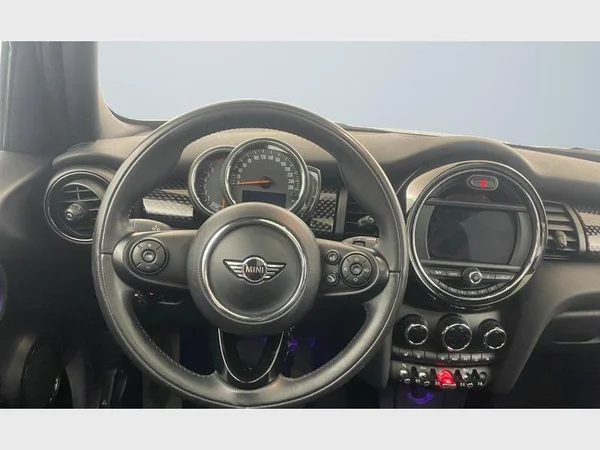 MINI Mini 5 Doors (2018) — foto 3 van 25