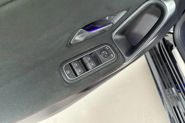 Mercedes-Benz A-Class (W177) (2021) — foto 8 van 22