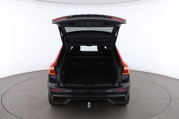 Volvo XC60 (2024) — foto 7 van 16