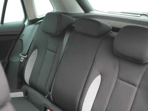 SKODA Kamiq (2026) — foto 3 van 28