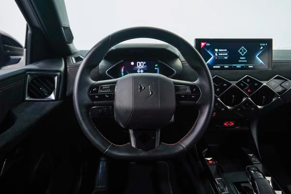 DS DS 3 Crossback E-Tense (2022) — foto 9 van 40