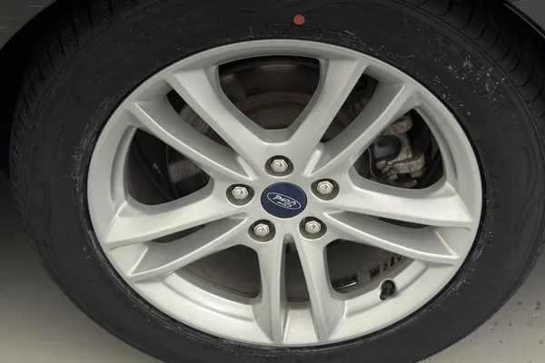 Ford Mondeo Clipper Hybrid (2020) — foto 30 van 36