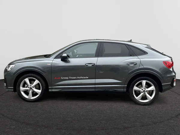AUDI Q3 Sportback (2026) — foto 12 van 24