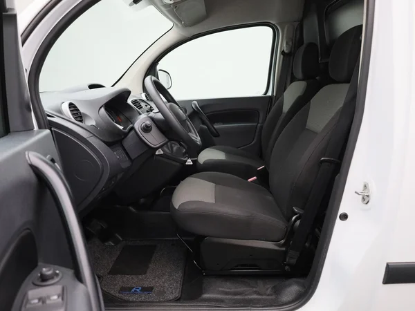 Renault Kangoo Z.E. (2020) — foto 3 van 42