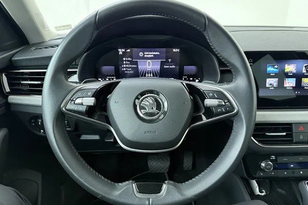 Skoda Kamiq (2025) — foto 2 van 16