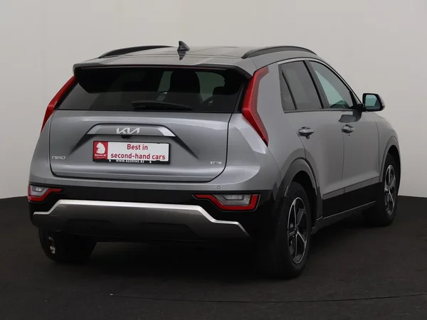 KIA NIRO (2022) — foto 23 van 30