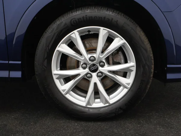 AUDI Q3 PHEV (2024) — foto 25 van 27