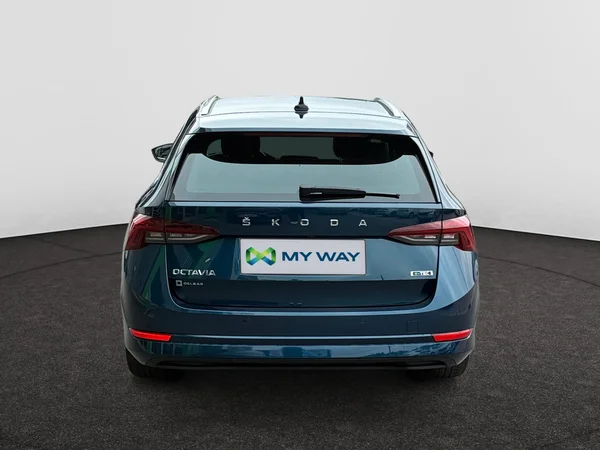 SKODA Octavia Combi (2024) — foto 10 van 24