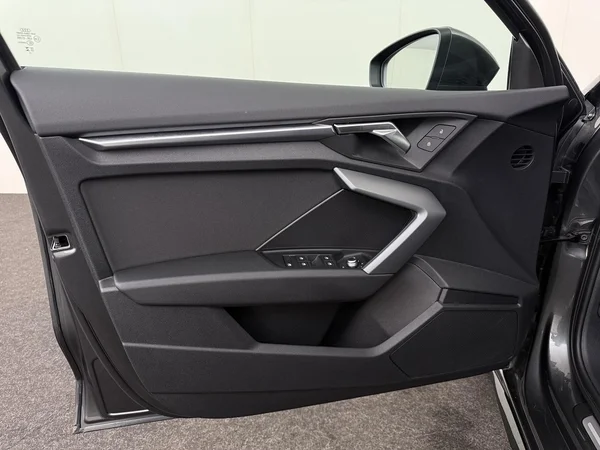 AUDI A3 Sportback (2025) — foto 7 van 18