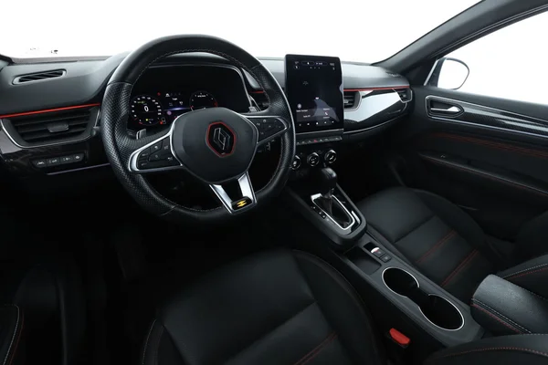 Renault Arkana (2023) — foto 2 van 16