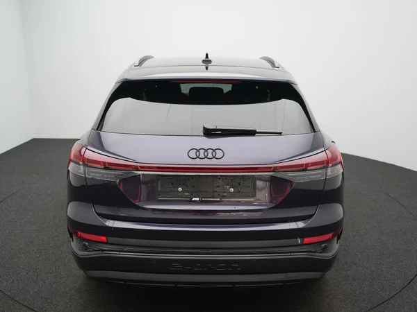 AUDI Q4 e-tron (2025) — foto 20 van 20