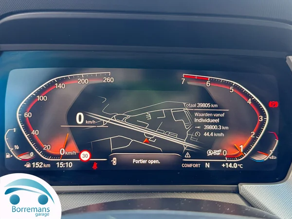 BMW 116 (2023) — foto 10 van 44