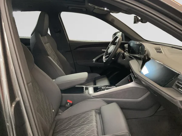 AUDI Q5 Dsl (2025) — foto 8 van 24