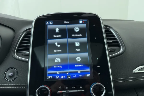 Renault Grand Scenic (2021) — foto 3 van 24