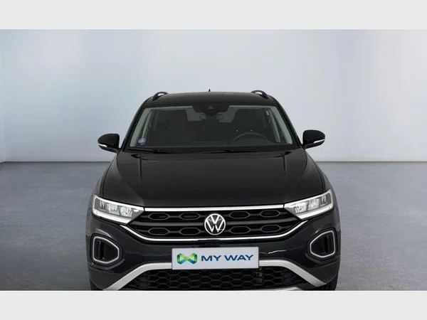Volkswagen T-Roc (2024) — foto 12 van 21