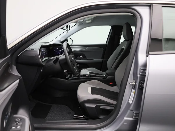 Opel Mokka (2023) — foto 3 van 36