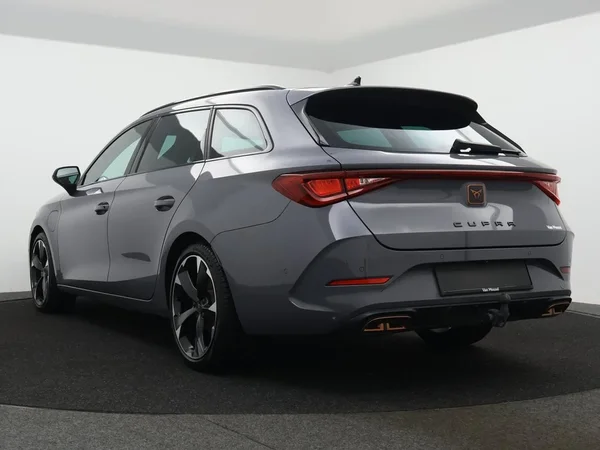 CUPRA Leon Sportstourer (2024) — foto 12 van 31
