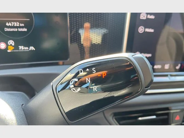 Volkswagen Tiguan (2024) — foto 19 van 27