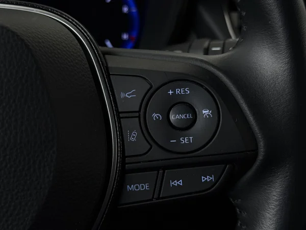 TOYOTA Corolla (2021) — foto 9 van 30