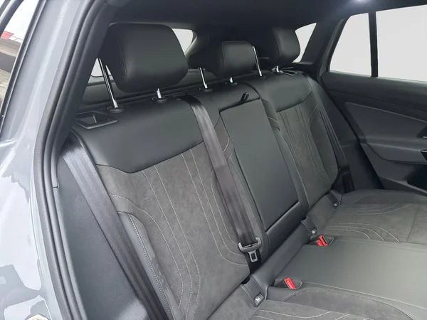 VOLKSWAGEN ID.4 (2026) — foto 8 van 24