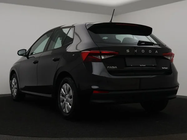 SKODA Fabia (2024) — foto 6 van 29