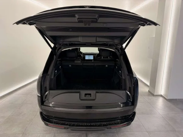 Land Rover Range Rover (2024) — foto 23 van 25