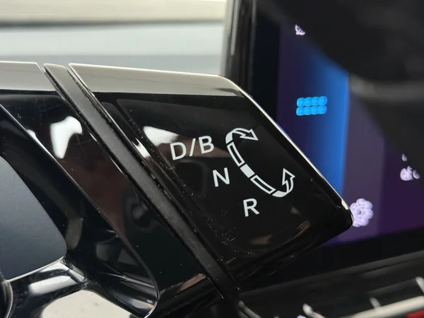 VOLKSWAGEN ID.4 (2022) — foto 4 van 33