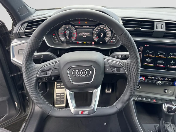 AUDI Q3 Sportback (2025) — foto 5 van 20