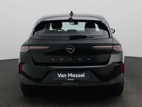 Opel Astra (2023) — foto 32 van 36