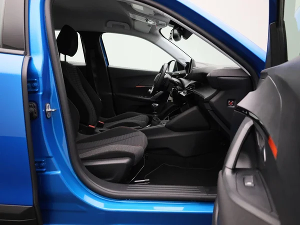 Peugeot 2008 (2022) — foto 24 van 39