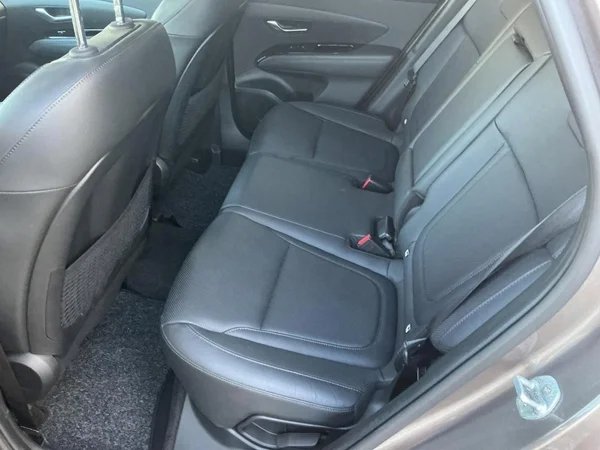 Hyundai Tucson (2023) — foto 7 van 17