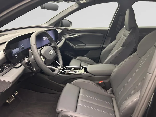 AUDI Q6 e-tron (2026) — foto 24 van 24