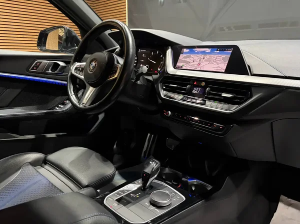 Bmw 116 (2020) — foto 8 van 25
