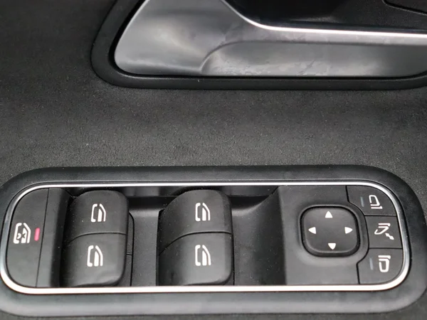 Mercedes-Benz CLA (2025) — foto 2 van 34