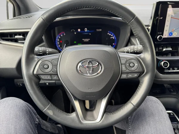 TOYOTA Corolla SW Hybrid (HEV) (2022) — foto 4 van 24