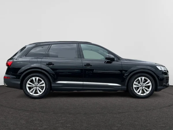 AUDI Q7 (2023) — foto 23 van 24