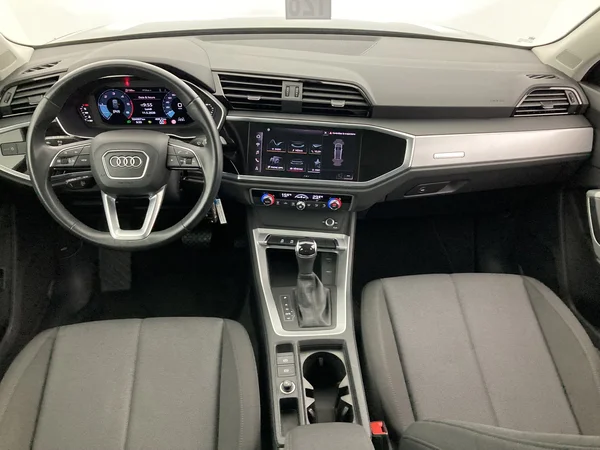 AUDI Q3 (2022) — foto 30 van 36