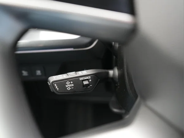 AUDI Q4 e-tron (2025) — foto 15 van 30