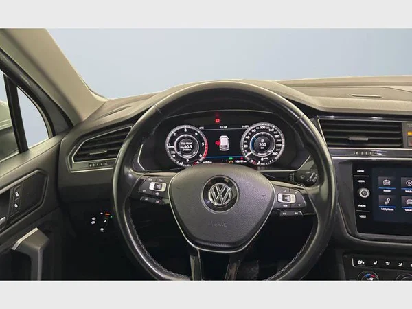 Volkswagen Tiguan (2019) — foto 3 van 24