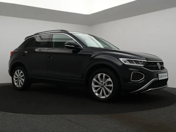 Volkswagen T-Roc (2024) — foto 22 van 28