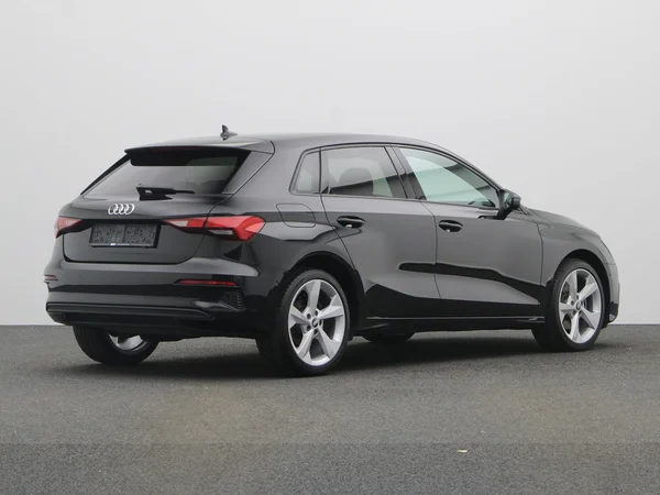 AUDI A3 Sportback (2020) — foto 12 van 19