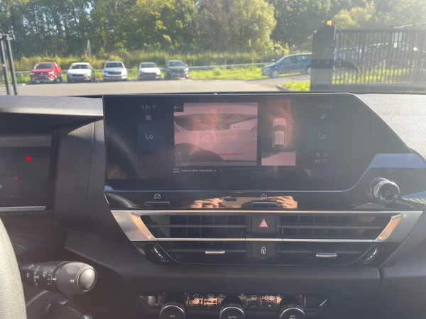 CITROEN C4 (2021) — foto 13 van 21