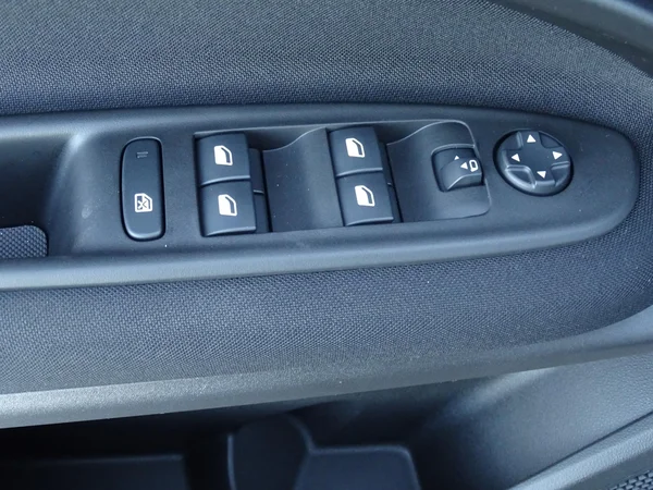 Fiat 600 (2025) — foto 8 van 20